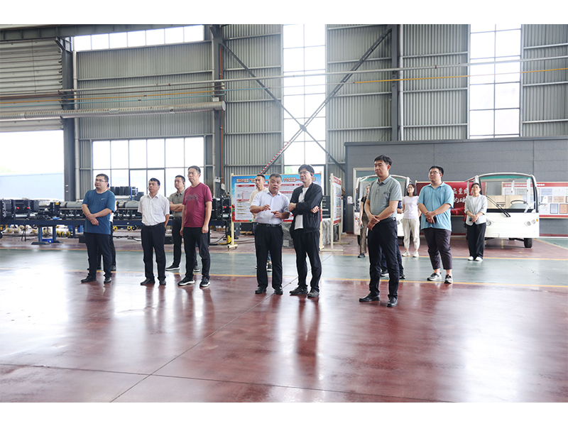 河南矿山｜新疆哈密市工信局党组书记蒋笑阳一行莅临公司调研产业链建设情况